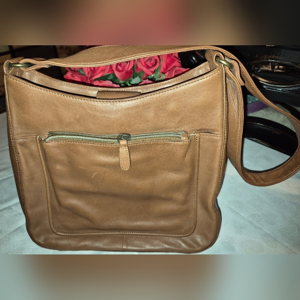 Lot Of 2 FOSSIL Leather Shoulder Bags 10"x8.5, Great Shape, Brown & Black - Picture 2 of 11